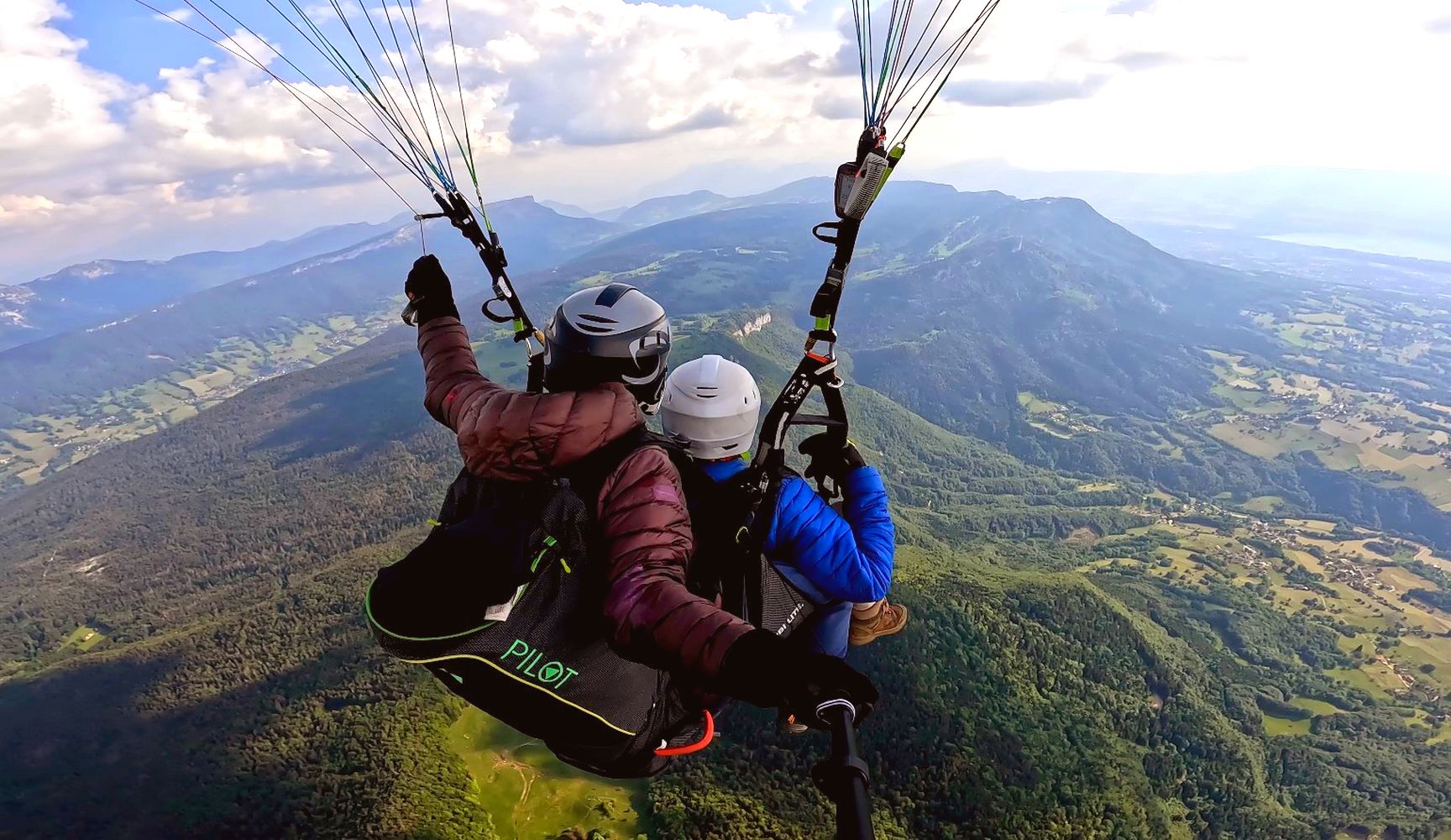 paragliding tandem flight chambéry lac du bourget