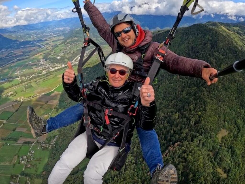 paragliding tandem flight over aix les bains lake