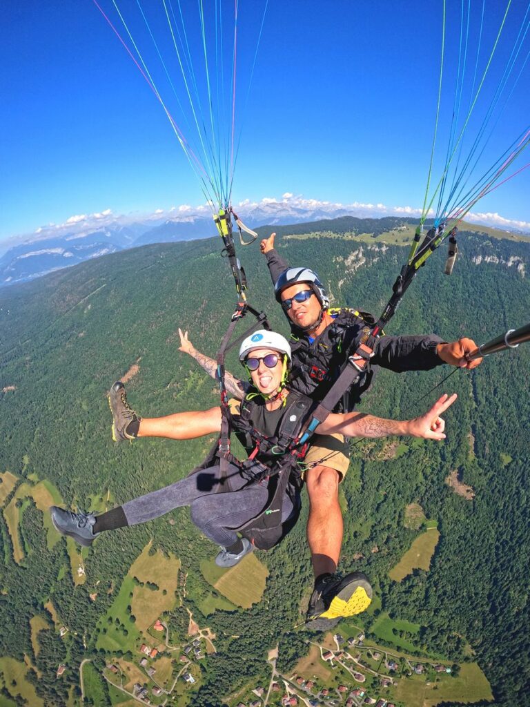 bon cadeau parapente chambéry.JPG