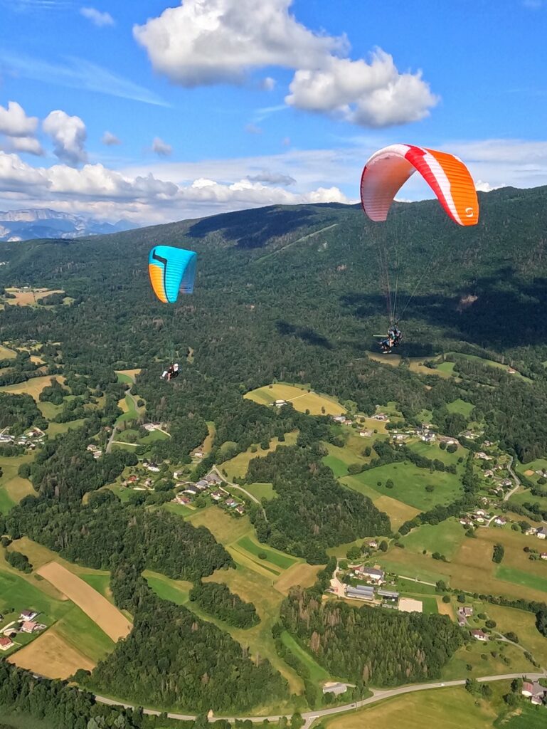 vol parapente en groupe annecy team building